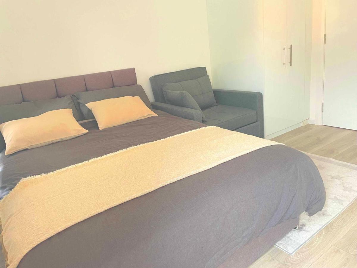 Studio Flat Private Bathroom Wc And Kitchenette London Exteriör bild